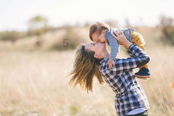 探索喜欢一个女生怎么和她聊天?,了解全球最新动态
