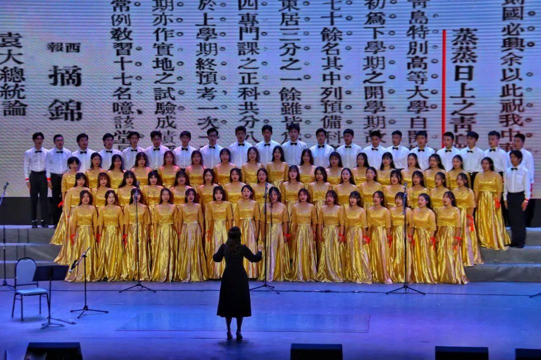 安徽中药科技学校开展“笔墨迎春送祝福”活动